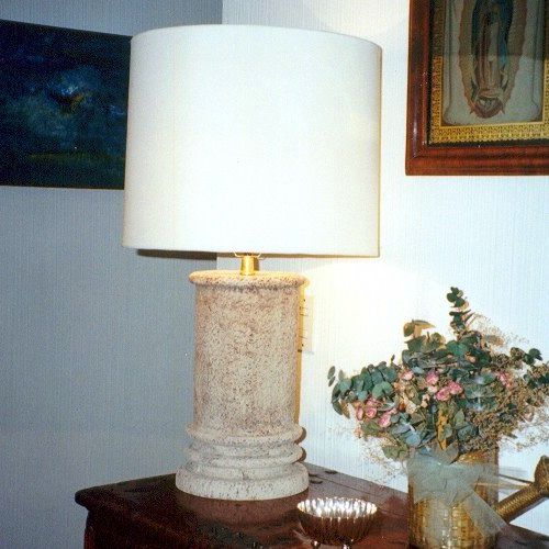 Pie de lampara de mesa imitacion canteras